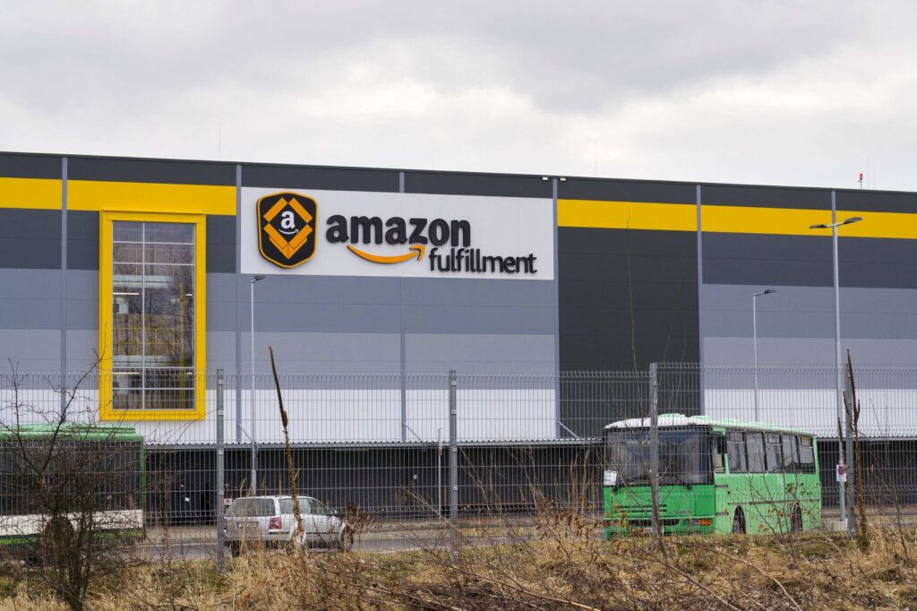 What Is an Amazon FBA Warehouse 1
